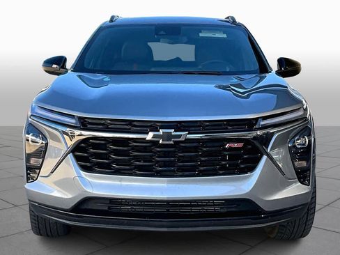 Used 2025 Chevrolet Trax RS image 4