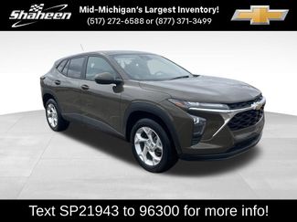 Used 2024 Chevrolet Trax LS w/ LS Convenience Package 360° Tour