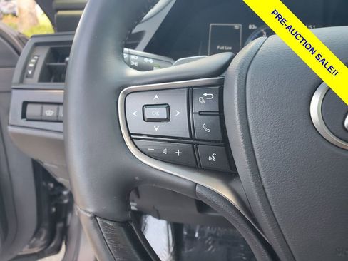Used 2022 Lexus ES 350 Ultra Luxury w/ Accessory Package 2 FWD image 24