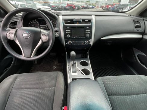 Used 2015 Nissan Altima 2.5 S w/ Power Driver Seat Package FWD image 7