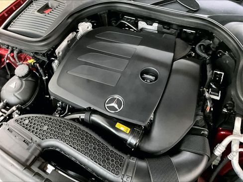 Used 2022 Mercedes-Benz GLC 300 4MATIC image 34