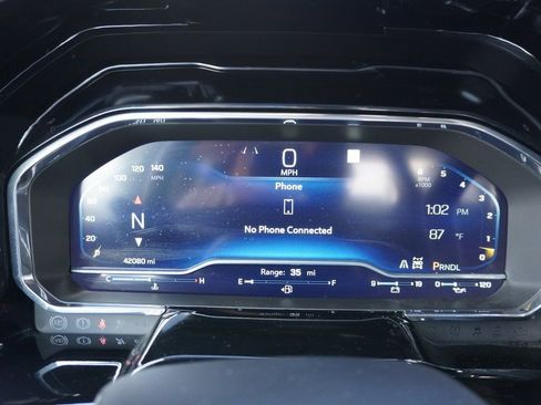 Used 2022 Chevrolet Silverado 1500 LT w/ Convenience Package II image 11