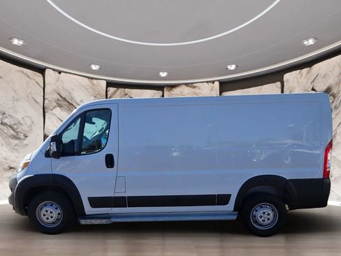 Used 2023 RAM ProMaster 2500 image 5