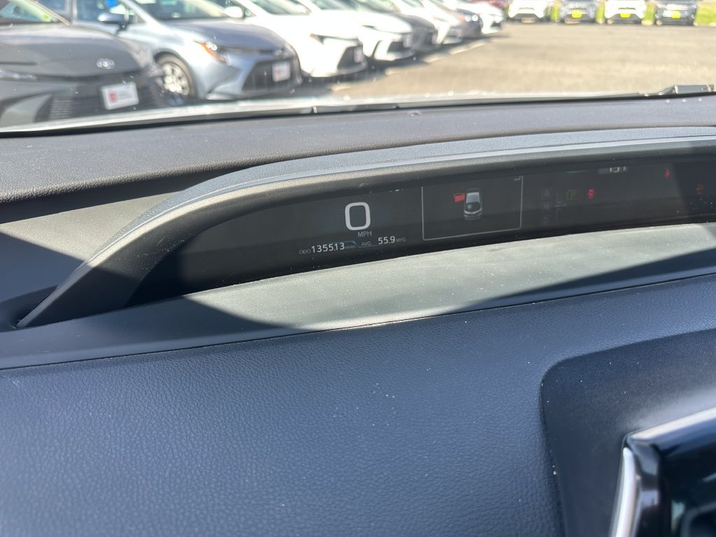 Used 2021 Toyota Prius Prime LE FWD image 5