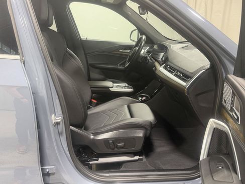 Used 2023 BMW X1 xDrive28i w/ Premium Package AWD/4WD image 7