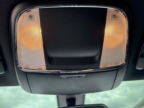Certified 2023 Dodge Charger SXT RWD image 35