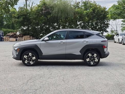 Used 2024 Hyundai Kona SEL AWD/4WD image 8