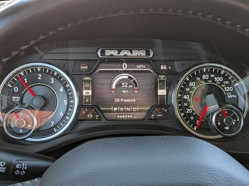 Used 2021 RAM 1500 Laramie AWD/4WD image 20