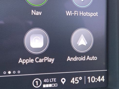 Used 2023 Chevrolet Silverado 2500 High Country image 3