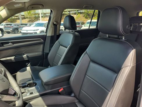 Used 2023 Volkswagen Atlas SE FWD image 21