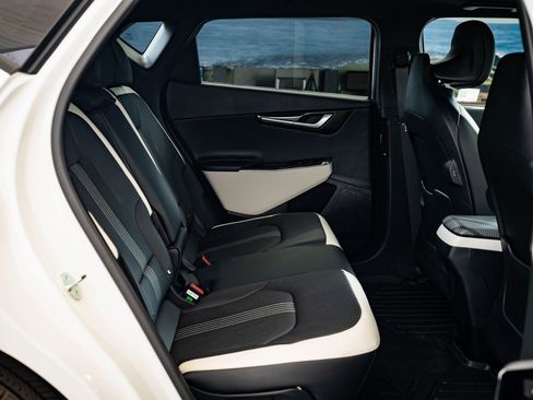 Used 2023 Kia EV6 GT-Line image 36