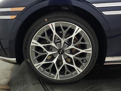 New 2026 Genesis G90 3.5T image 8