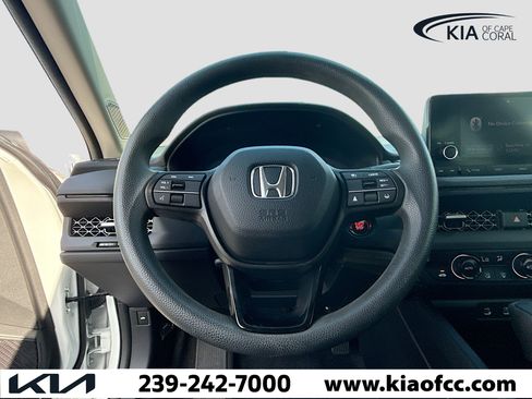 Used 2023 Honda Accord EX image 36