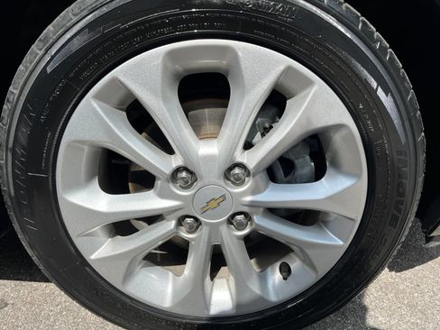 Used 2020 Chevrolet Spark LT FWD image 12