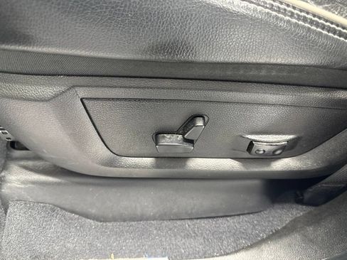 Used 2019 RAM 3500 Laramie AWD/4WD image 16
