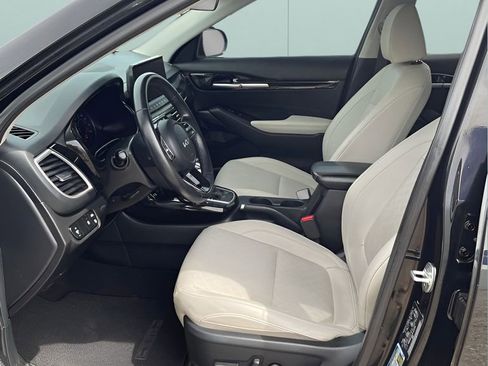Used 2023 Kia Seltos EX AWD/4WD image 12