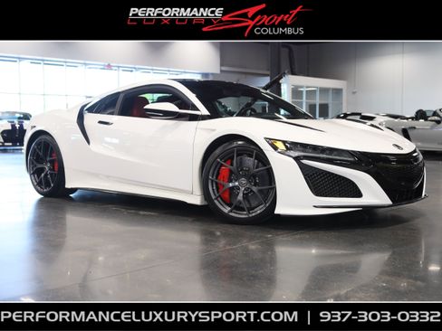 Used 2017 Acura NSX AWD/4WD image 1