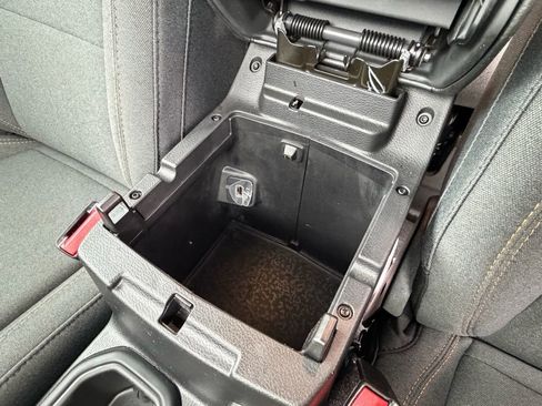 Used 2024 Jeep Wrangler Unlimited w/ Convenience Group image 26