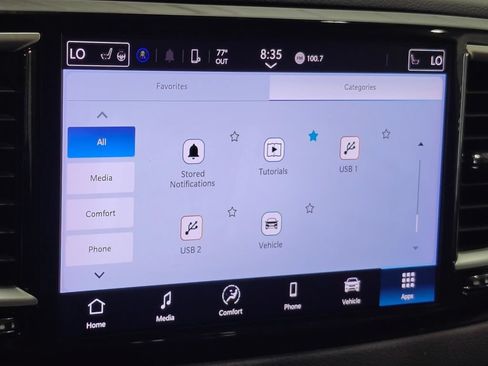 Used 2024 Chrysler Pacifica Touring-L FWD image 45