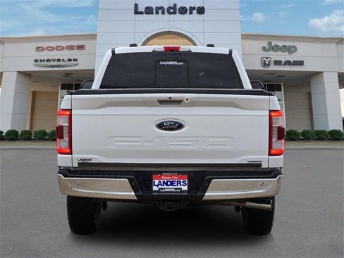 Used 2022 Ford F150 Lariat image 5