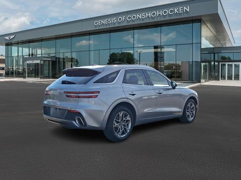 Used 2022 Genesis GV70 2.5T w/ Select Package AWD/4WD image 5