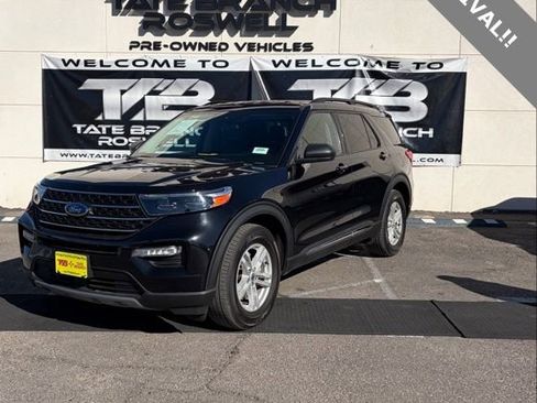 Used 2023 Ford Explorer XLT w/ Equipment Group 202A image 1