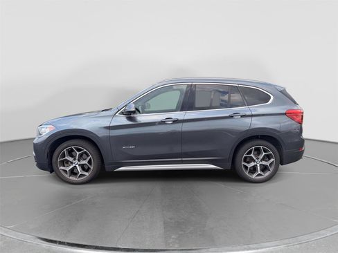 Used 2018 BMW X1 xDrive28i AWD/4WD image 2
