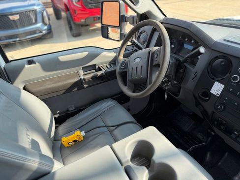 Used 2015 Ford F350 XL w/ Power Equipment Group AWD/4WD image 22