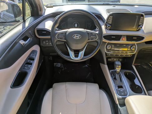 Used 2020 Hyundai Santa Fe Limited w/ Cargo Package image 16