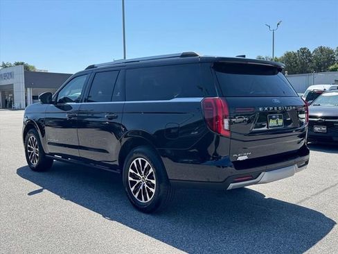 Used 2025 Ford Expedition Max Platinum AWD/4WD image 5