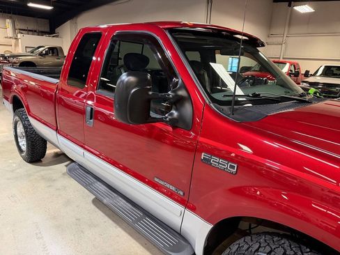 Used 2002 Ford F250 XLT AWD/4WD image 48