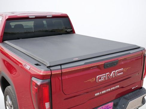 Used 2023 GMC Sierra 1500 SLT w/ SLT Premium Package image 22