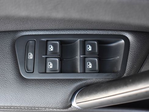 Used 2019 Volkswagen Golf Alltrack SE image 15