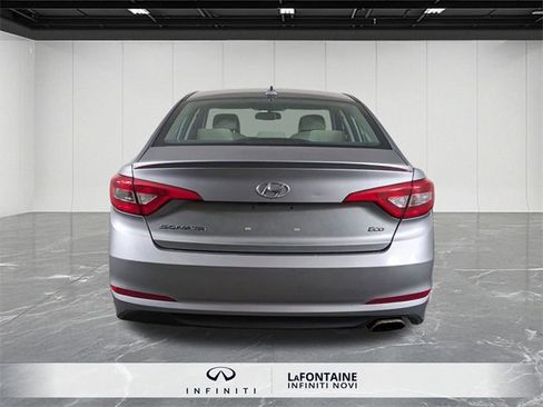Used 2016 Hyundai Sonata ECO image 4