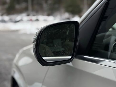 Certified 2022 Mercedes-Benz GLS 450 4MATIC image 53