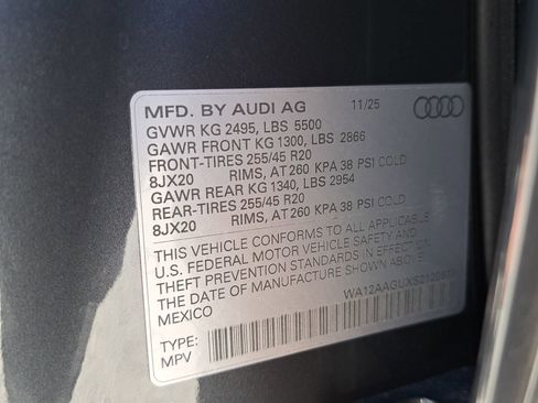 New 2025 Audi Q5 Premium Plus image 40