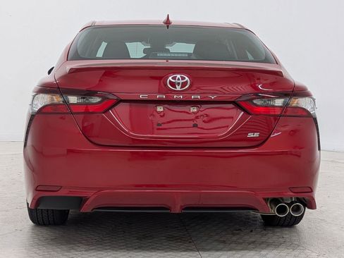 Used 2023 Toyota Camry SE image 10