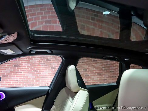 Used 2025 BMW X3 xDrive30i w/ Premium Package image 16