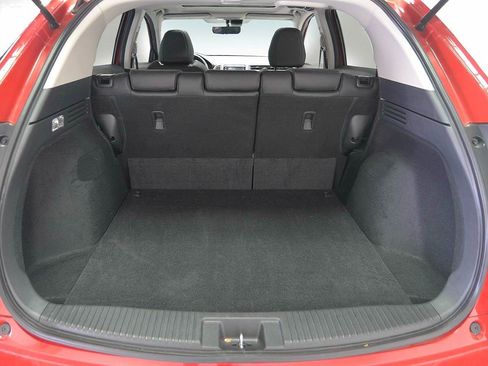 Used 2019 Honda HR-V Touring image 11