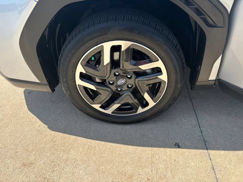 New 2025 Subaru Forester Limited w/ Popular Package #1 AWD/4WD image 27