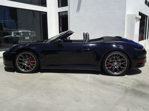 Used 2021 Porsche 911 Carrera S RWD image 5