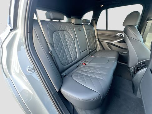 New 2026 BMW X5 sDrive40i w/ M Sport Package RWD image 21