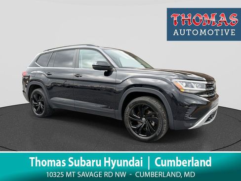 Used 2023 Volkswagen Atlas SE w/ Panoramic Sunroof Package image 1