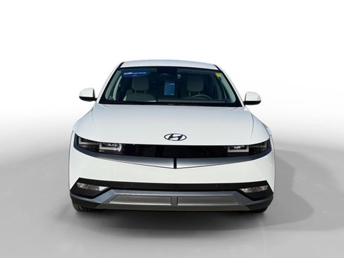 Certified 2023 Hyundai Ioniq 5 SEL w/ Cargo Package image 8