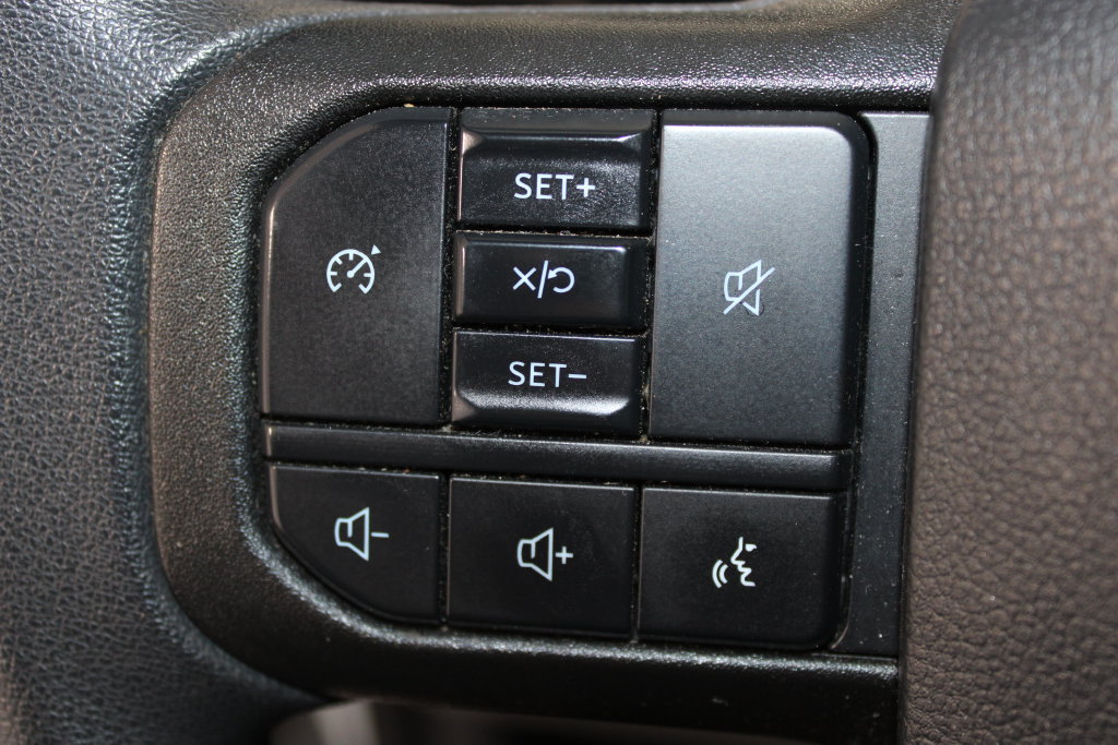 Used 2025 Ford F250 XLT AWD/4WD image 23