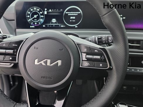 New 2026 Kia Seltos SX AWD/4WD image 21