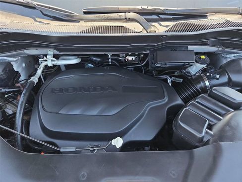 Used 2020 Honda Pilot EX image 21
