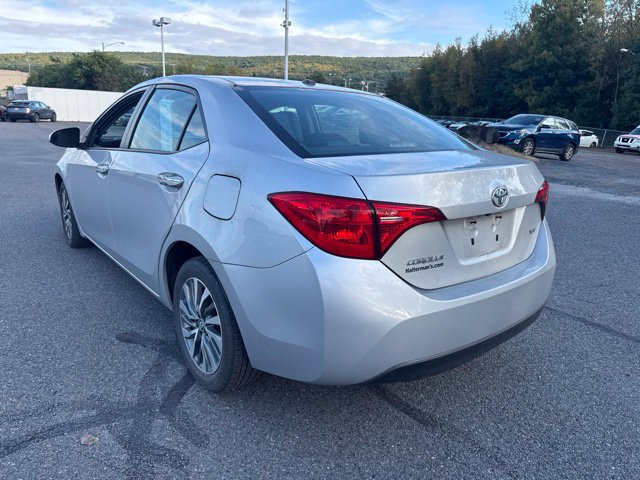 Used 2019 Toyota Corolla XLE FWD image 7