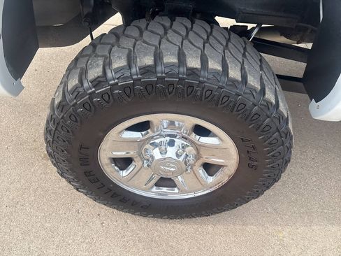Used 2015 RAM 2500 Tradesman w/ Chrome Appearance Group AWD/4WD image 10