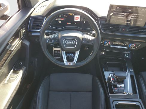 Used 2022 Audi SQ5 Premium Plus w/ Premium Plus Package image 10